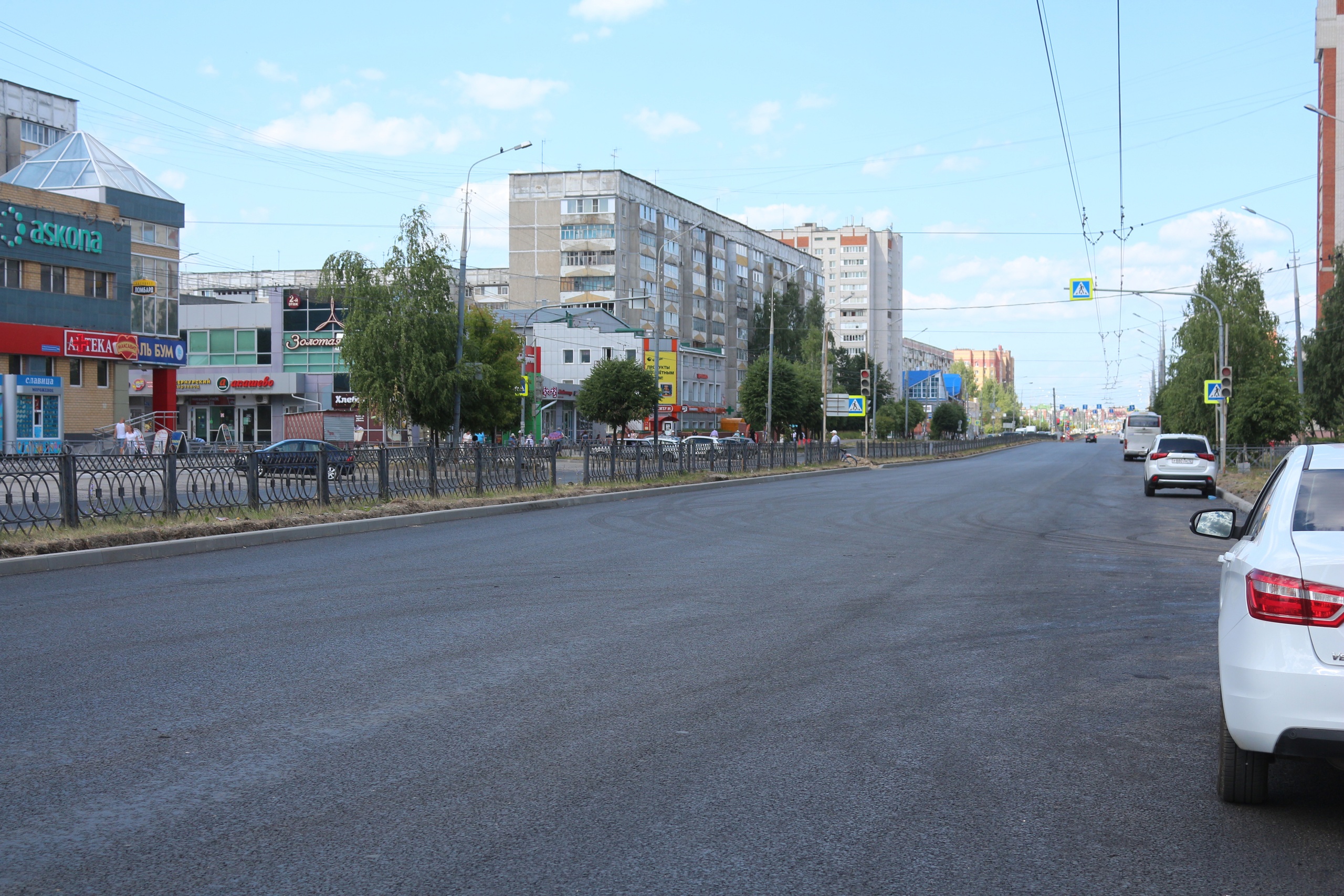 В Йошкар-Оле завершается обновление улицы Воинов-Интернационалистов
