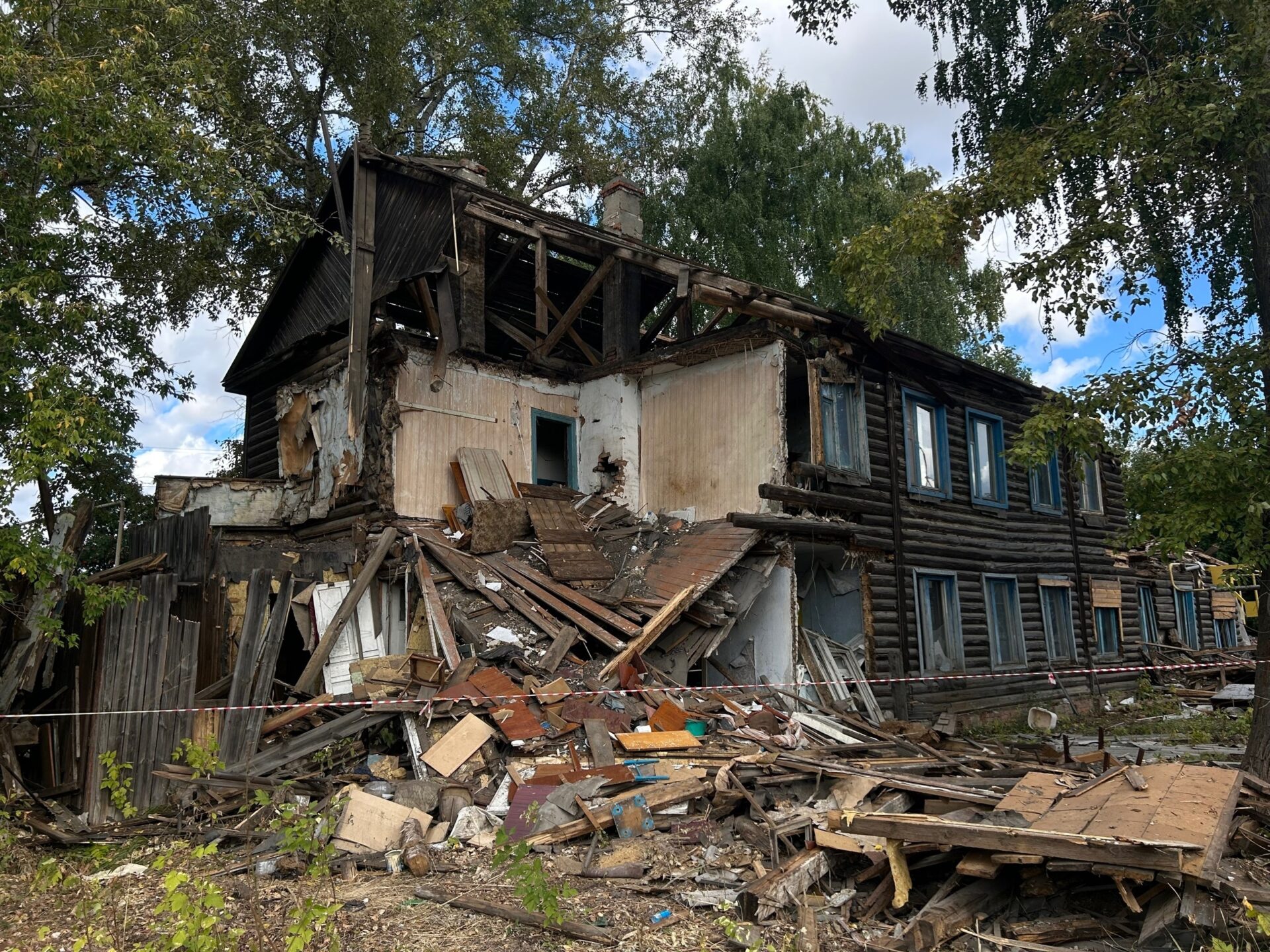 В Йошкар-Оле продолжается снов аварийных многоквартирных домов | 23.08.2023  | Йошкар-Ола - БезФормата