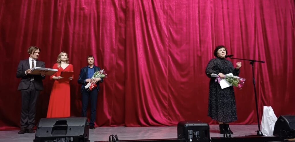«Единая Россия» поздравила работников культуры Звениговского района