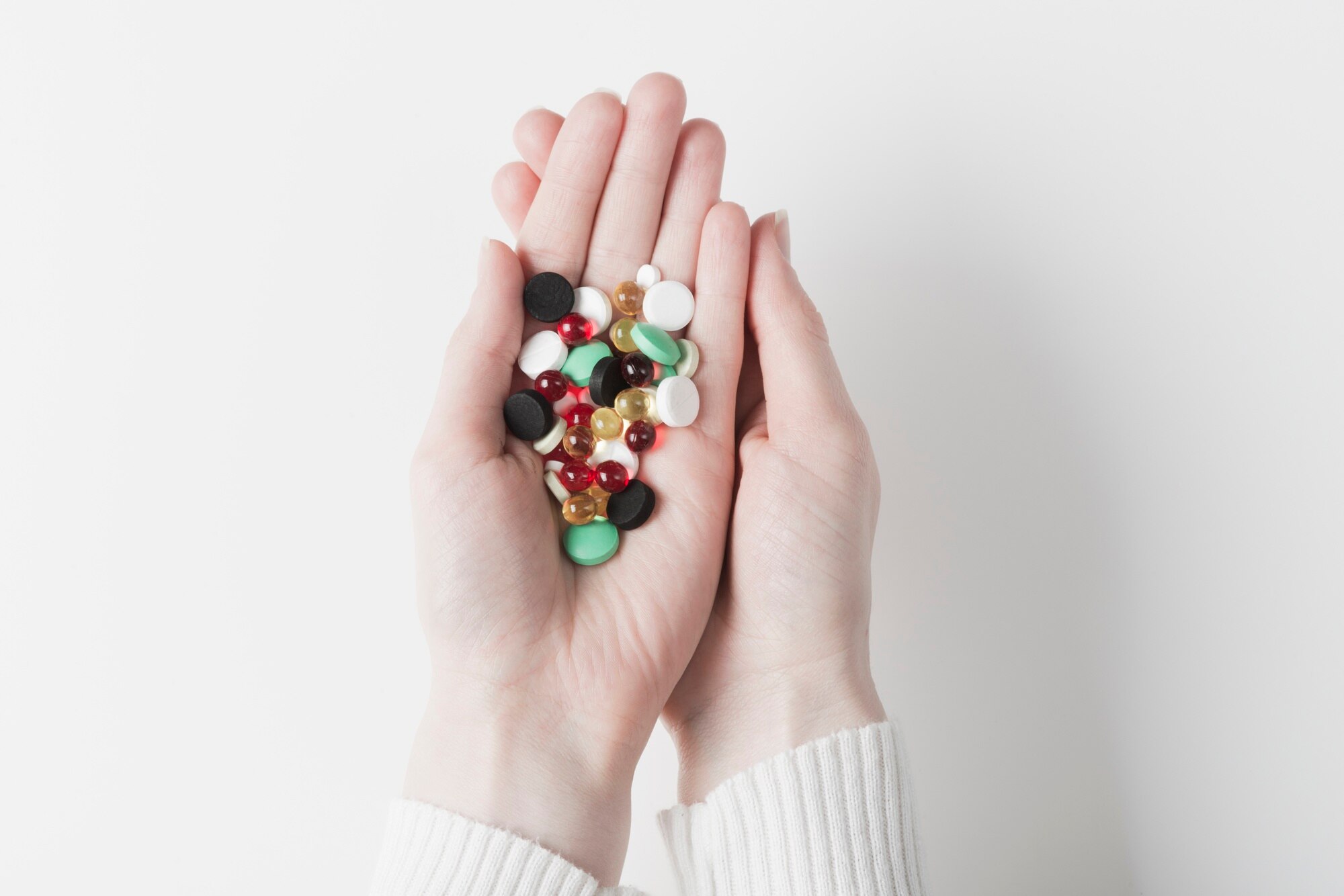 Минздрав Ярославля: недостаток витамин проявляется через усталость и светобоязнь