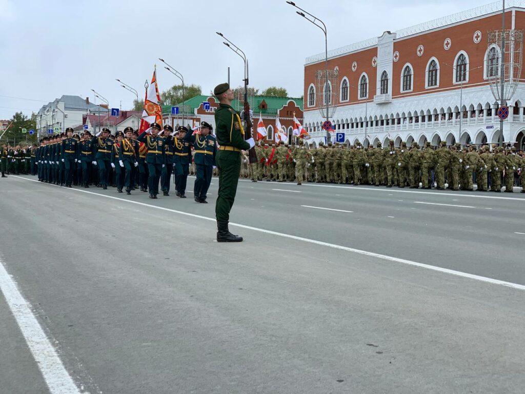 В Йошкар-Оле состоялся парад Победы
