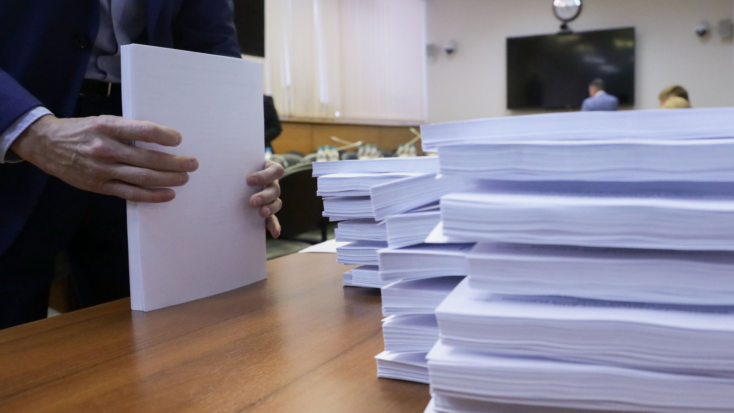 Госуслуги, кредиты и выплаты: какие новые законопроекты ждут россиян в августе