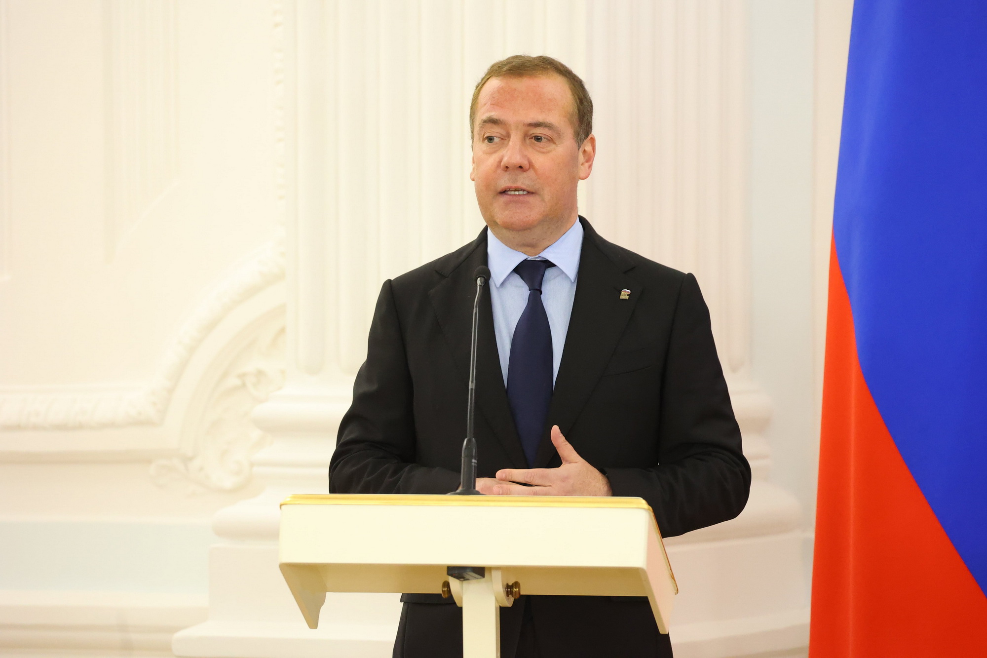 Медведев рассказал, когда Россия ответит на пересечение «красных линий» Западом