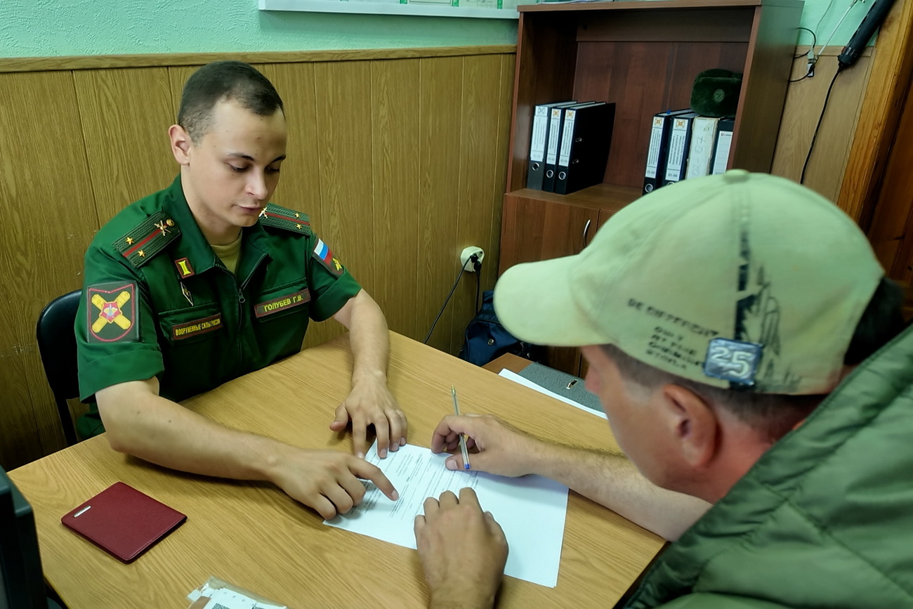 В Марий Эл граждане активно заключают контракты для участия в СВО