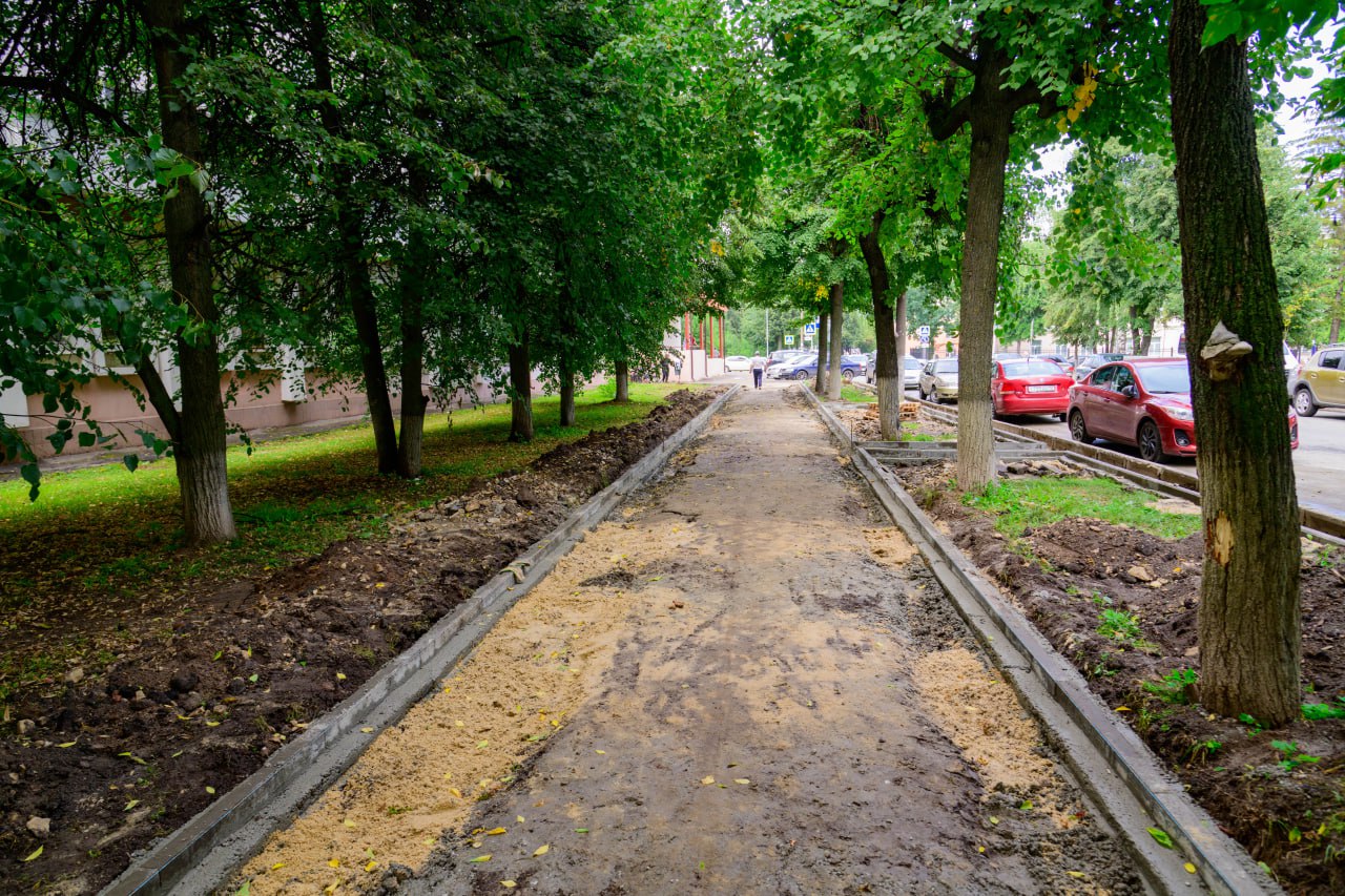 В Йошкар-Оле этим летом активно ремонтируют тротуары